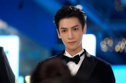 英雄联盟总决赛门票-新王加冕之夜，2026世界杯，美国带走郁金香