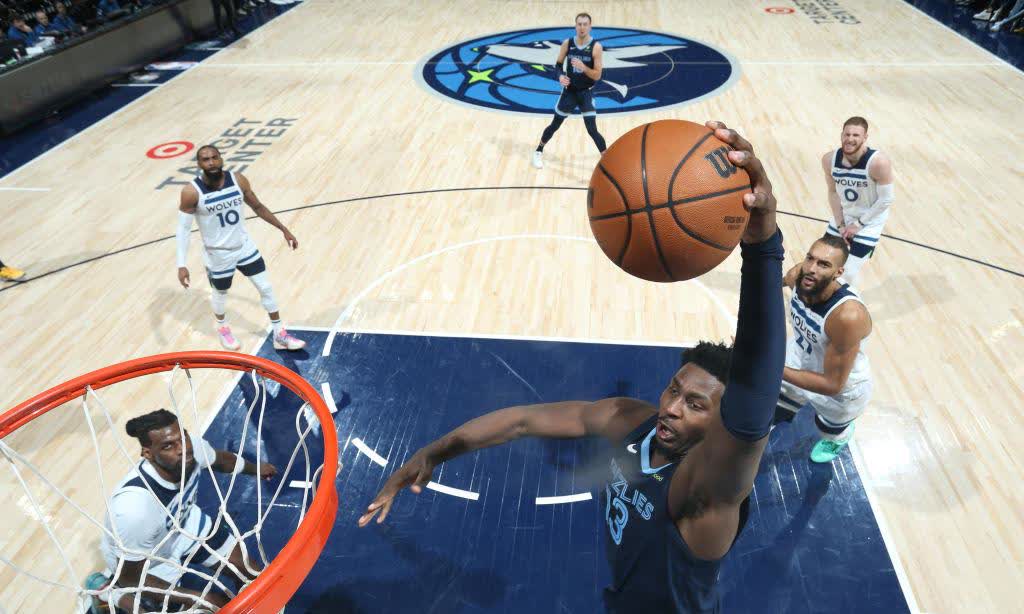 灰熊vs老鹰,莫兰特绝杀率队逆转取胜 灰熊vs老鹰,莫兰特绝杀率队逆转取胜