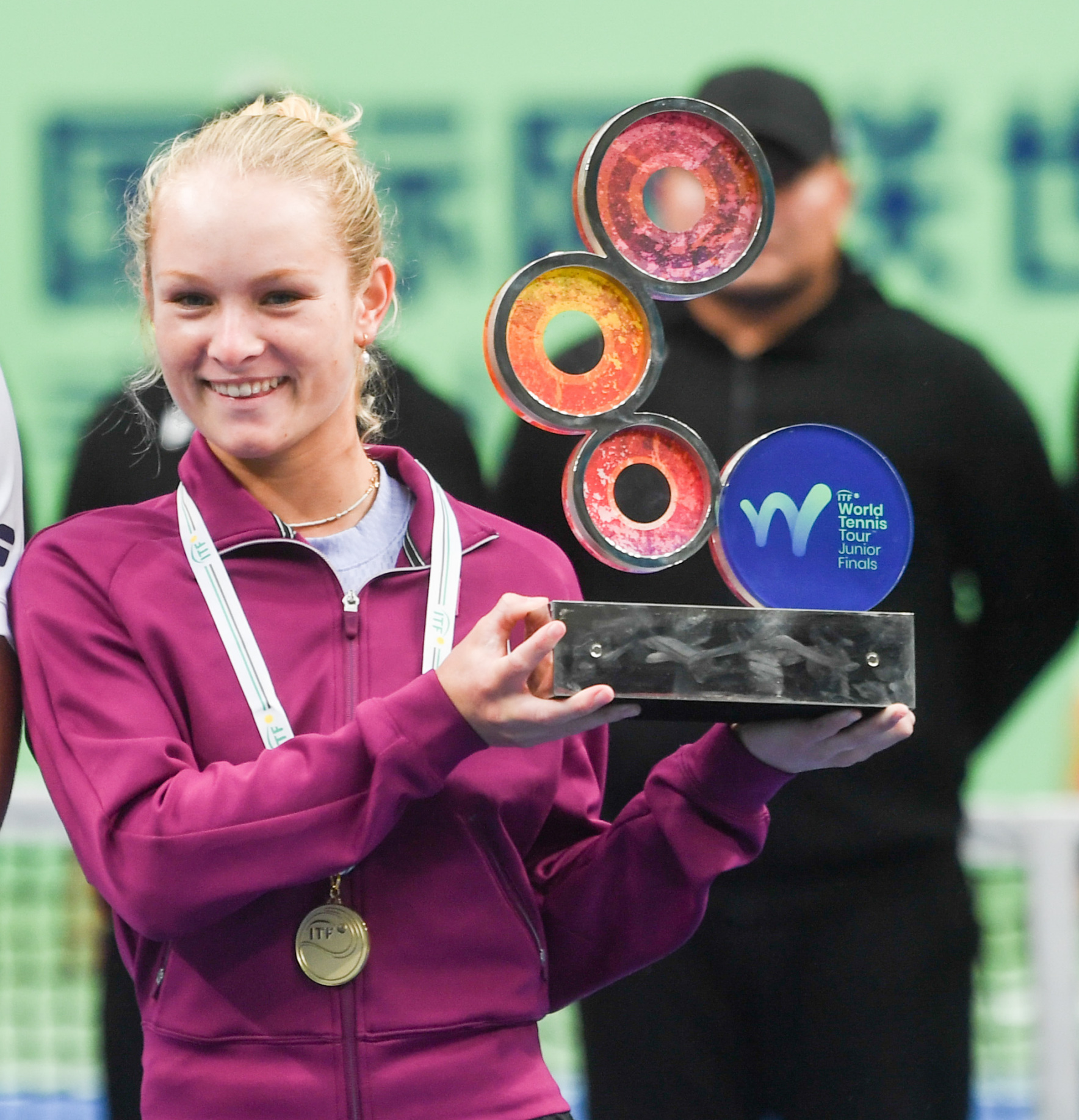 世界赛舞台，网球代表国家出征荣耀