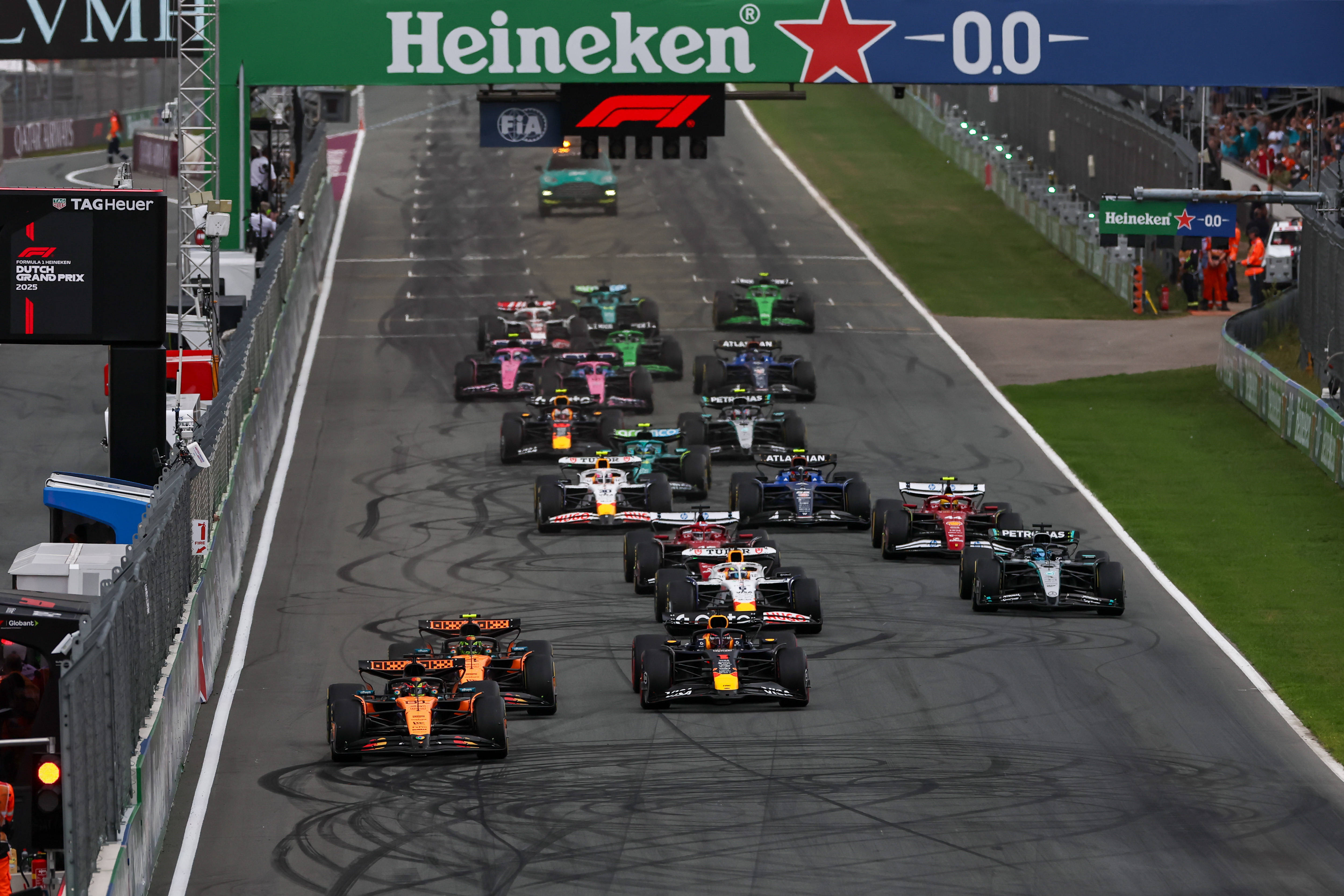 关于红牛二队逆转梅赛德斯,皮亚斯特里刷新纪录的信息 关于红牛二队逆转梅赛德斯,皮亚斯特里刷新纪录的信息