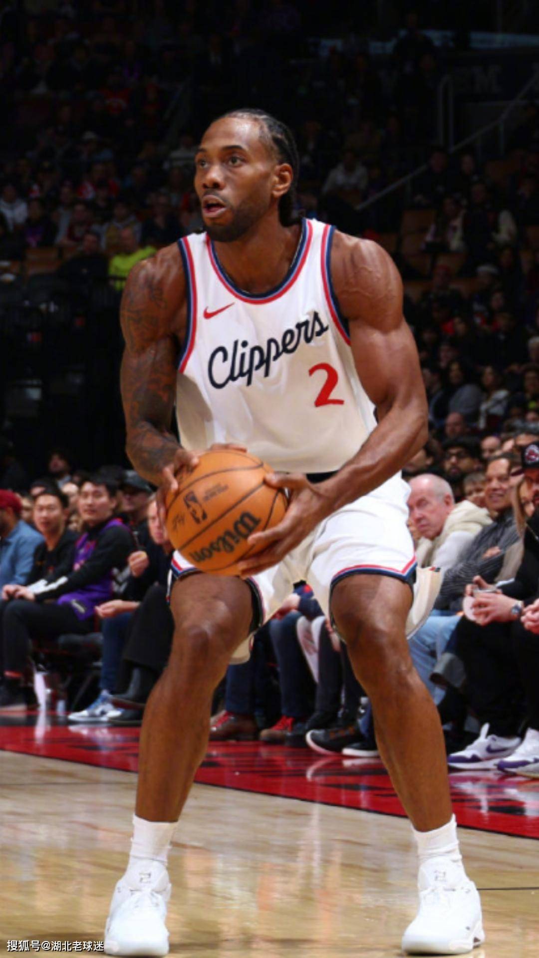 加拿大篮球明星受邀参加明星赛，备受球迷期待