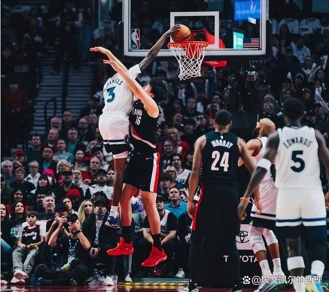 北京队横扫太阳,戈贝尔点燃赛场 北京队横扫太阳,戈贝尔点燃赛场