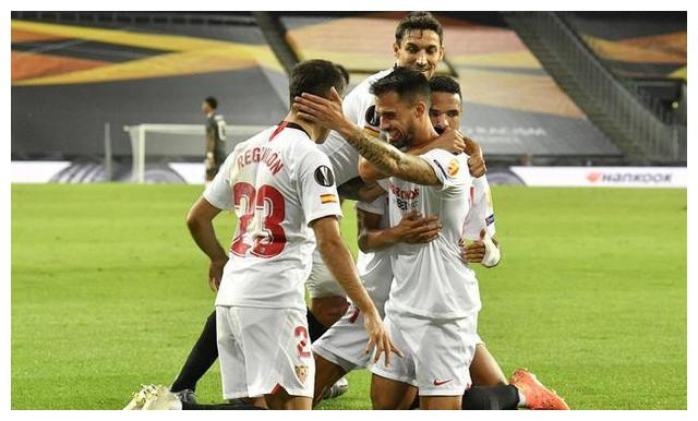 塞维利亚险胜智利,孔德带队取胜 塞维利亚险胜智利,孔德带队取胜