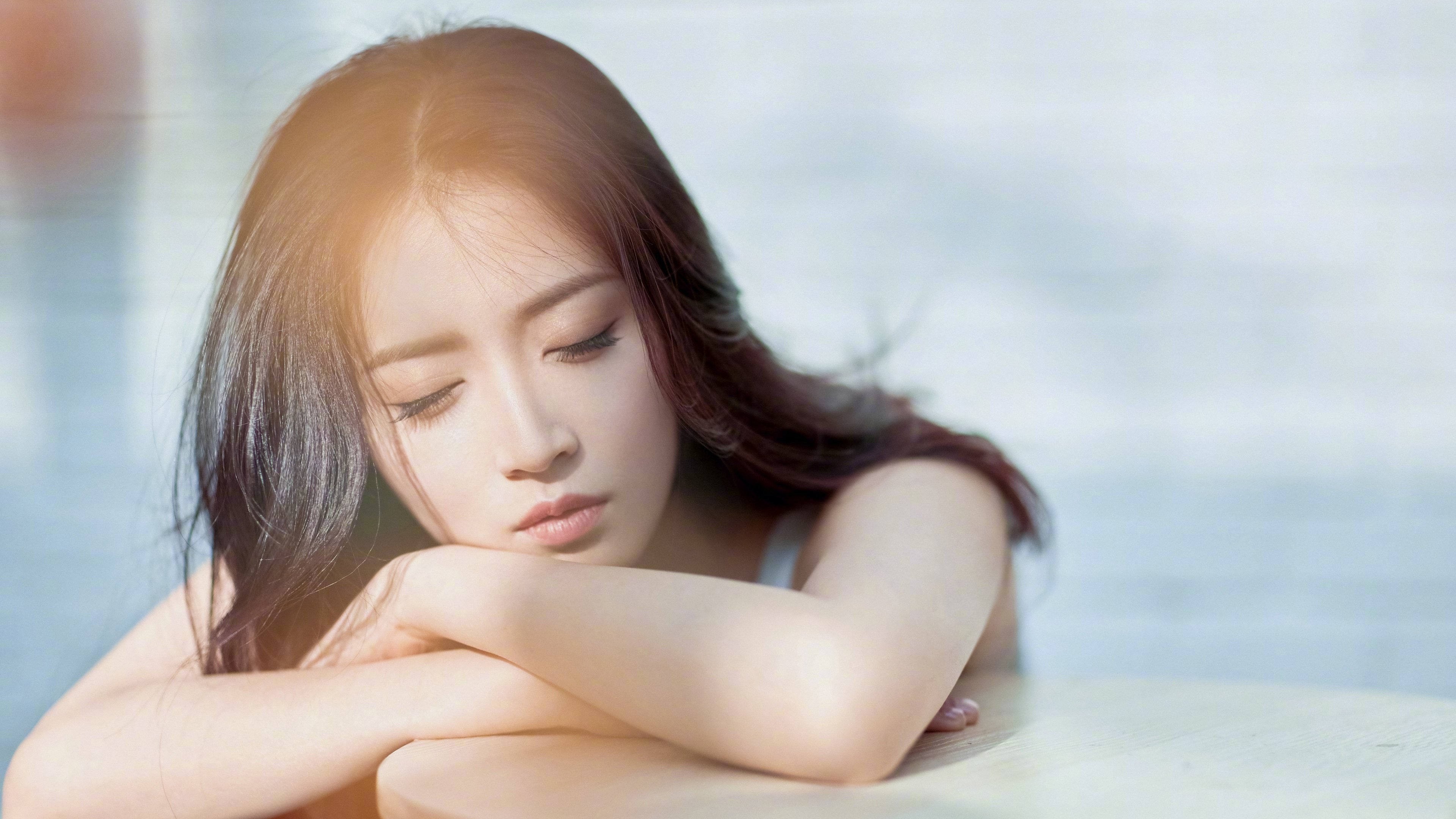 绿茵双城记，李刚仁的星火燎原与几内亚的逆袭之光