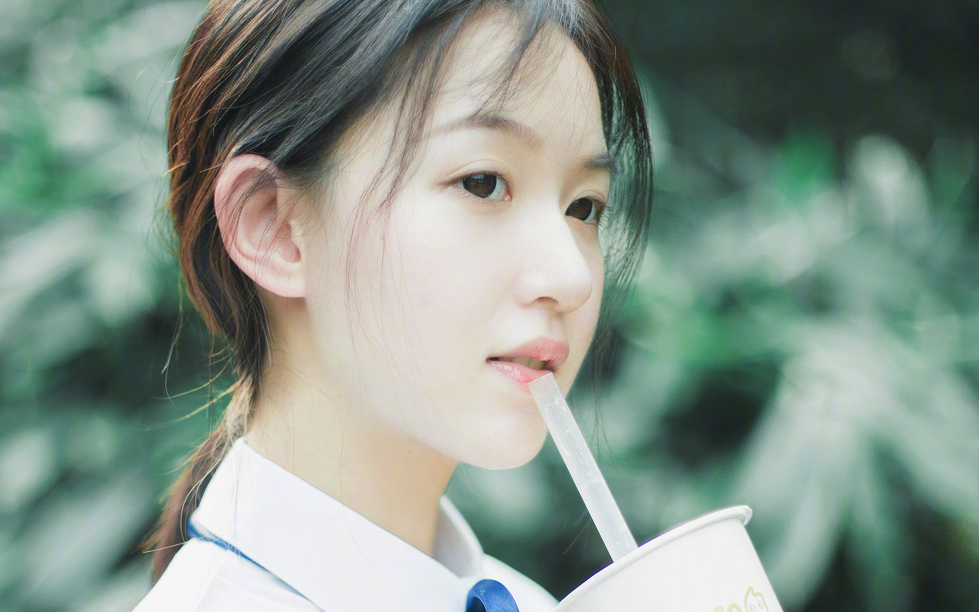中场大师的黄昏绝唱,2026世界杯G组,布罗佐维奇如何用跑动撕裂西班牙,成就波兰的压制神话